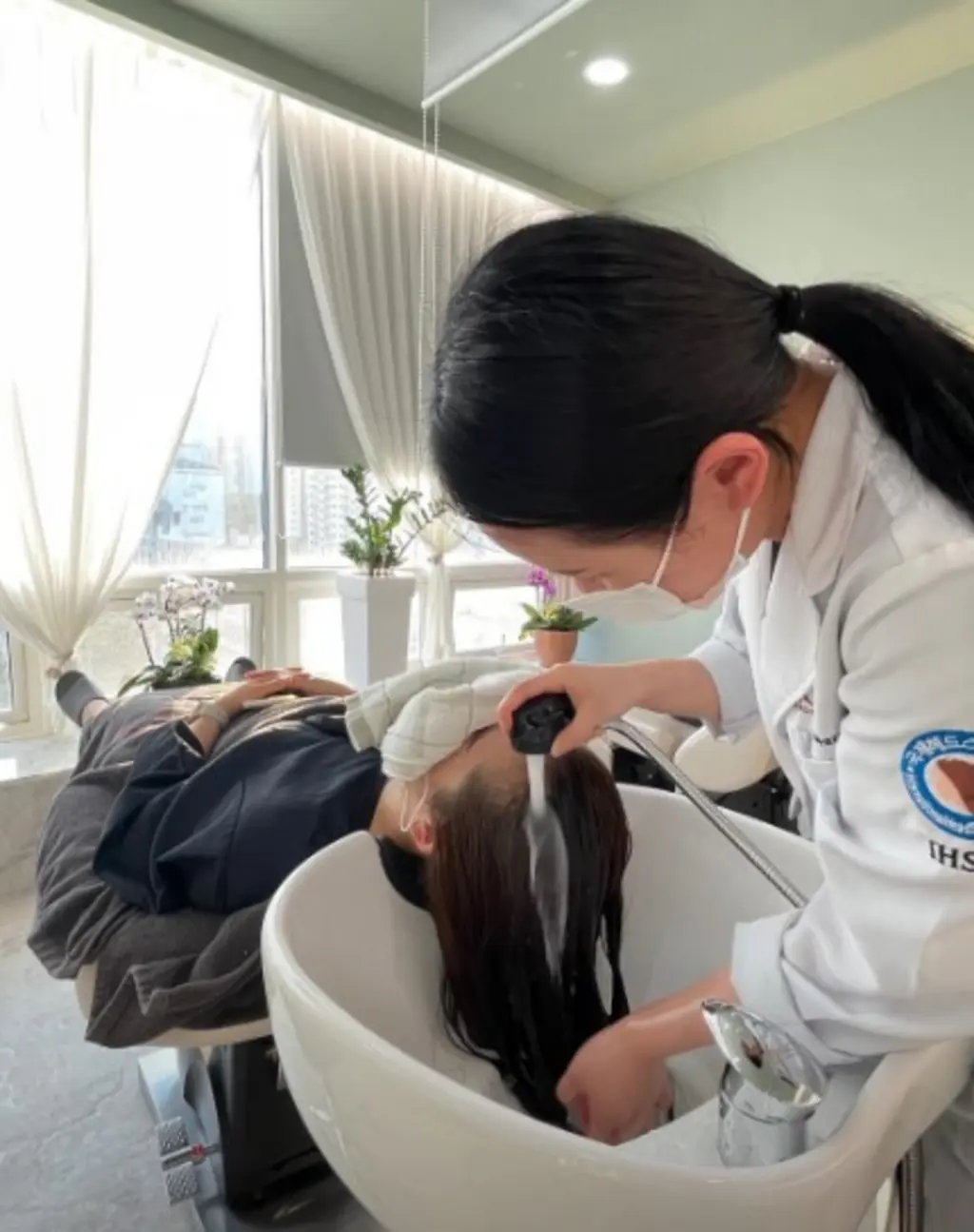 hair_salon_shampoo_rinse_luxury_10852