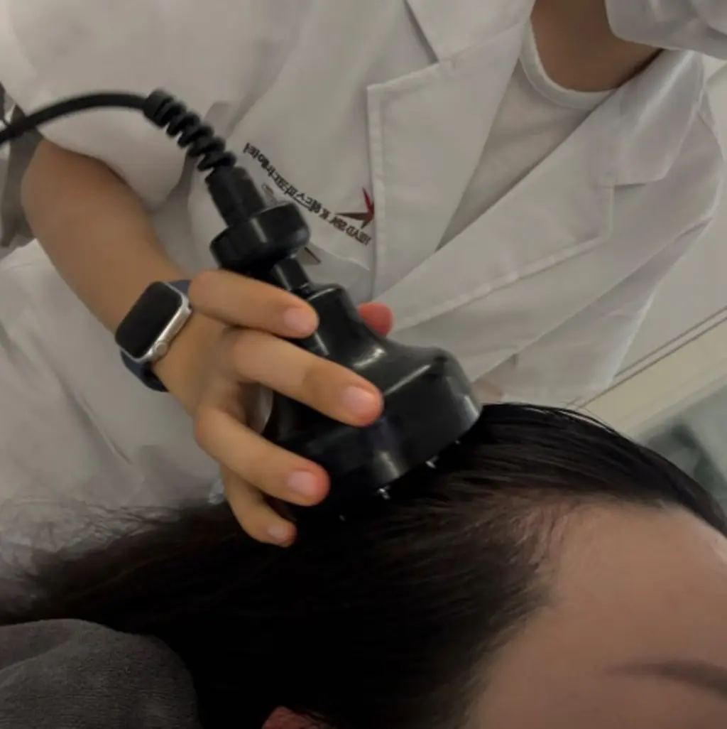 hair treatment scalp massage